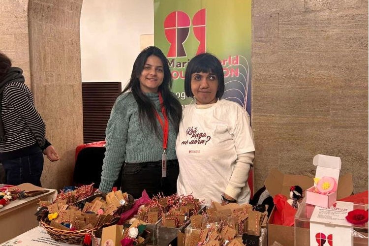 Мартеници с кауза на базара, организиран от МТСП