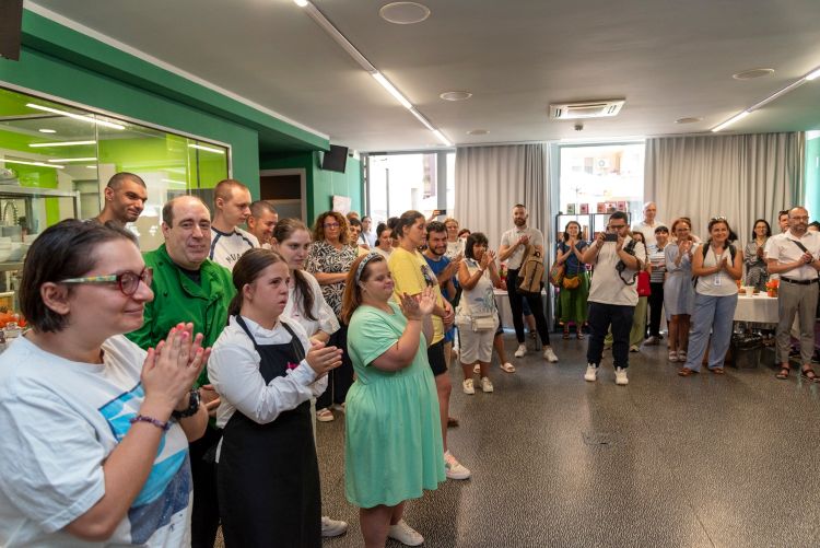 Ден на отворените врати в Дневен център „Светове“ – празник на партньорството и подкрепата