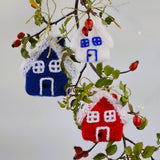 Комплект висулки заснежени къщички