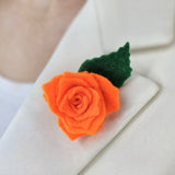 Брошка българска роза с избор на цвят