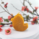 Декоративна восъчна свещ - жълто пиленце