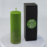 Елегантна восъчна свещ в зелено и златно