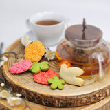 Пакет ръчно приготвени бисквити „Цветна градина с птиче“ - 6 бр.