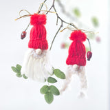 Комплект висулки - джуджета за весело коледно настроение - в червено