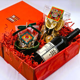 Подаръчен комплект за Бъдни вечер с вино и ядки